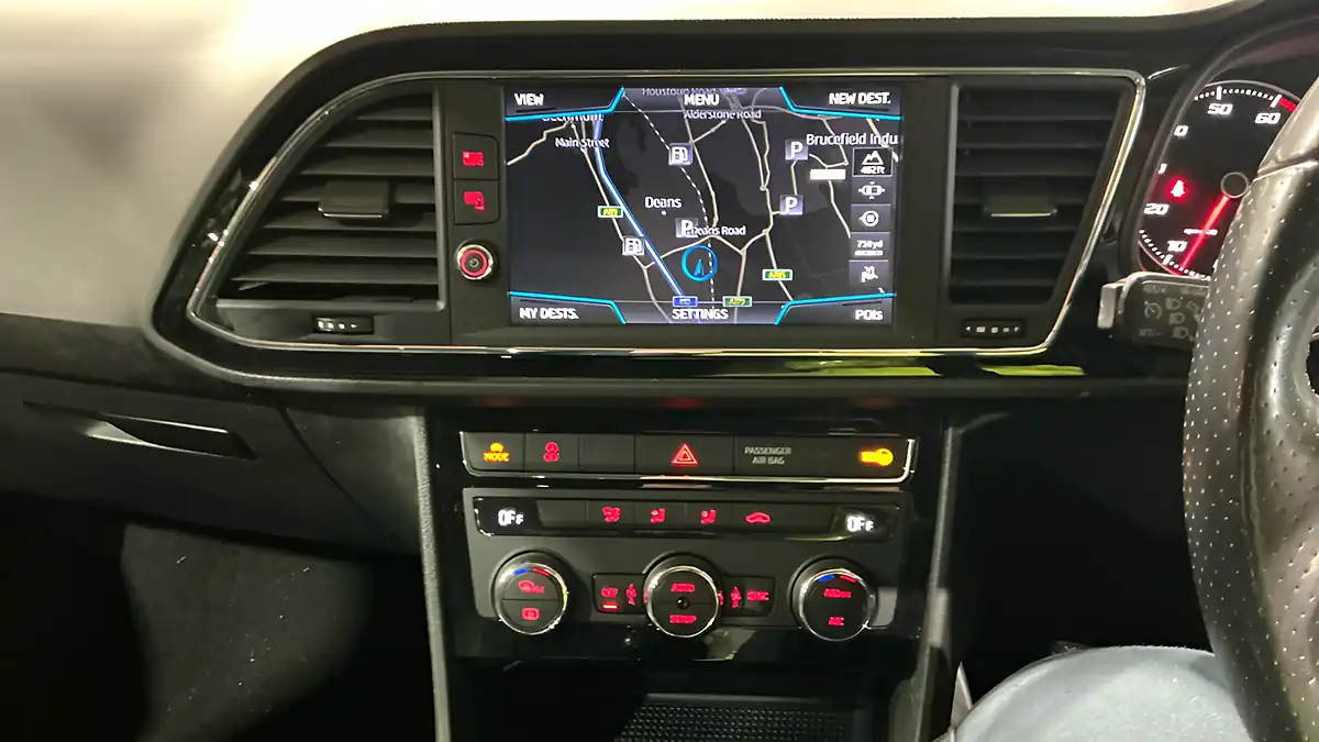 Used 2017 SEAT Leon Fr Technology ST Black - Interior and Exterior details 6