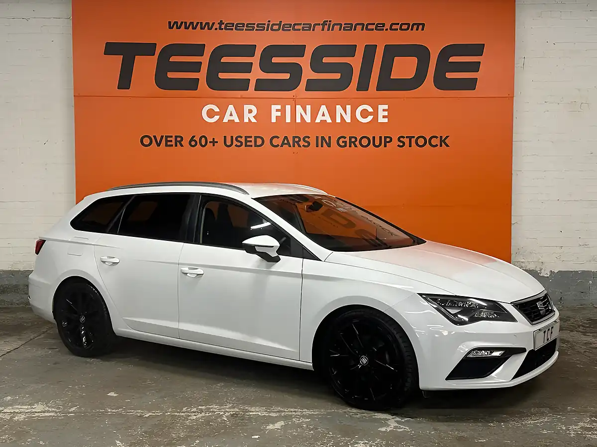 Used 2017 SEAT Leon Fr Technology White - Front View