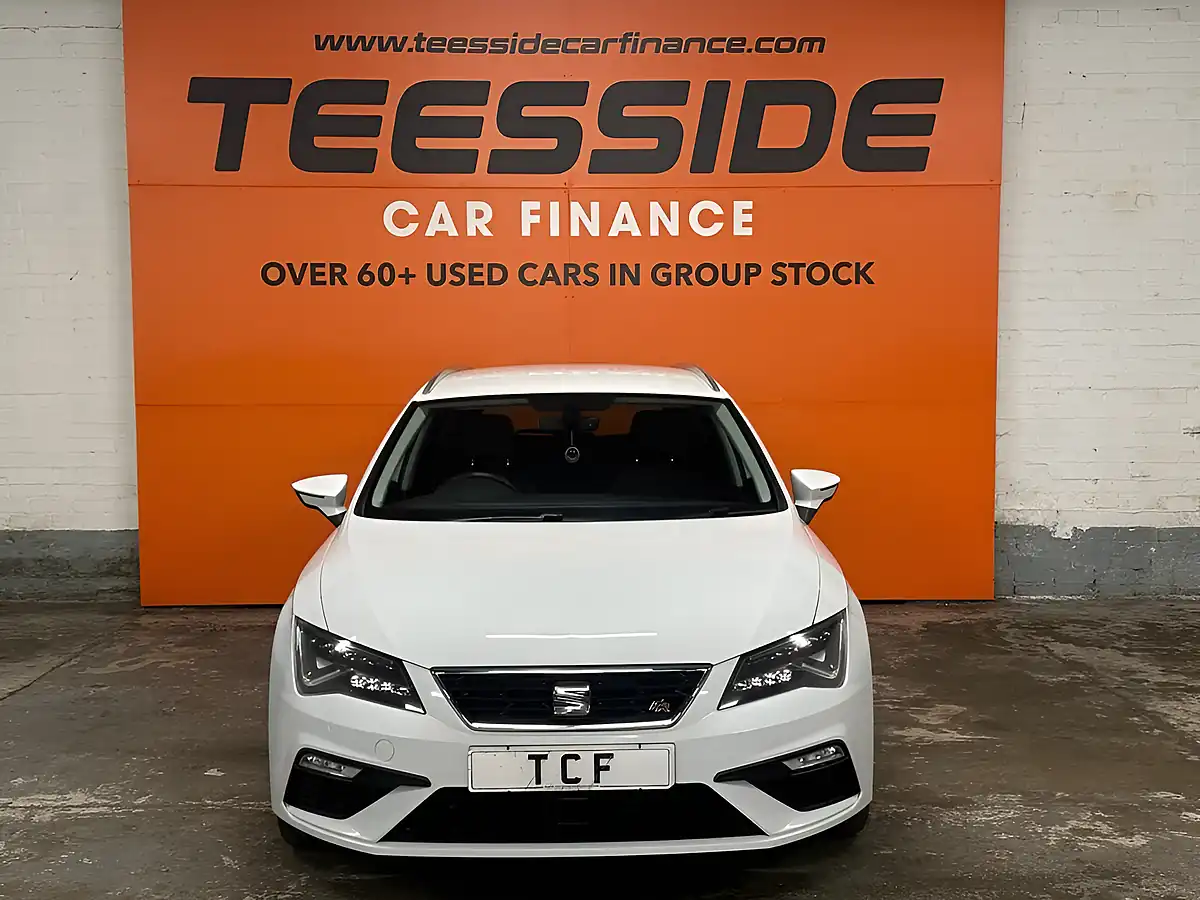 Used 2017 SEAT Leon Fr Technology White - Interior and Exterior details 11