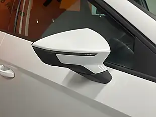Used 2017 SEAT Leon Fr Technology White - Interior and Exterior details 15