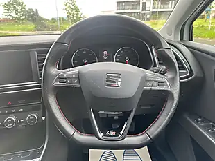 Used 2017 SEAT Leon Fr Technology White - Interior and Exterior details 19