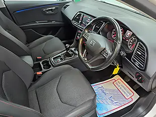 Used 2017 SEAT Leon Fr Technology White - Interior and Exterior details 12