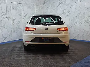 Used 2017 SEAT Leon Fr Technology White - Interior and Exterior details 4