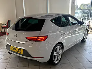 Used 2017 SEAT Leon Fr Technology White - Interior and Exterior details 10