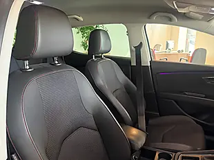 Used 2017 SEAT Leon Fr Technology White - Interior and Exterior details 14