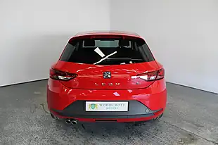 Used 2017 SEAT Leon Fr Titanium Red - Interior and Exterior details 10