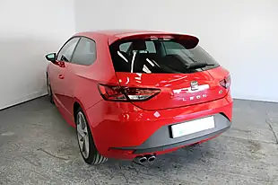 Used 2017 SEAT Leon Fr Titanium Red - Interior and Exterior details 5