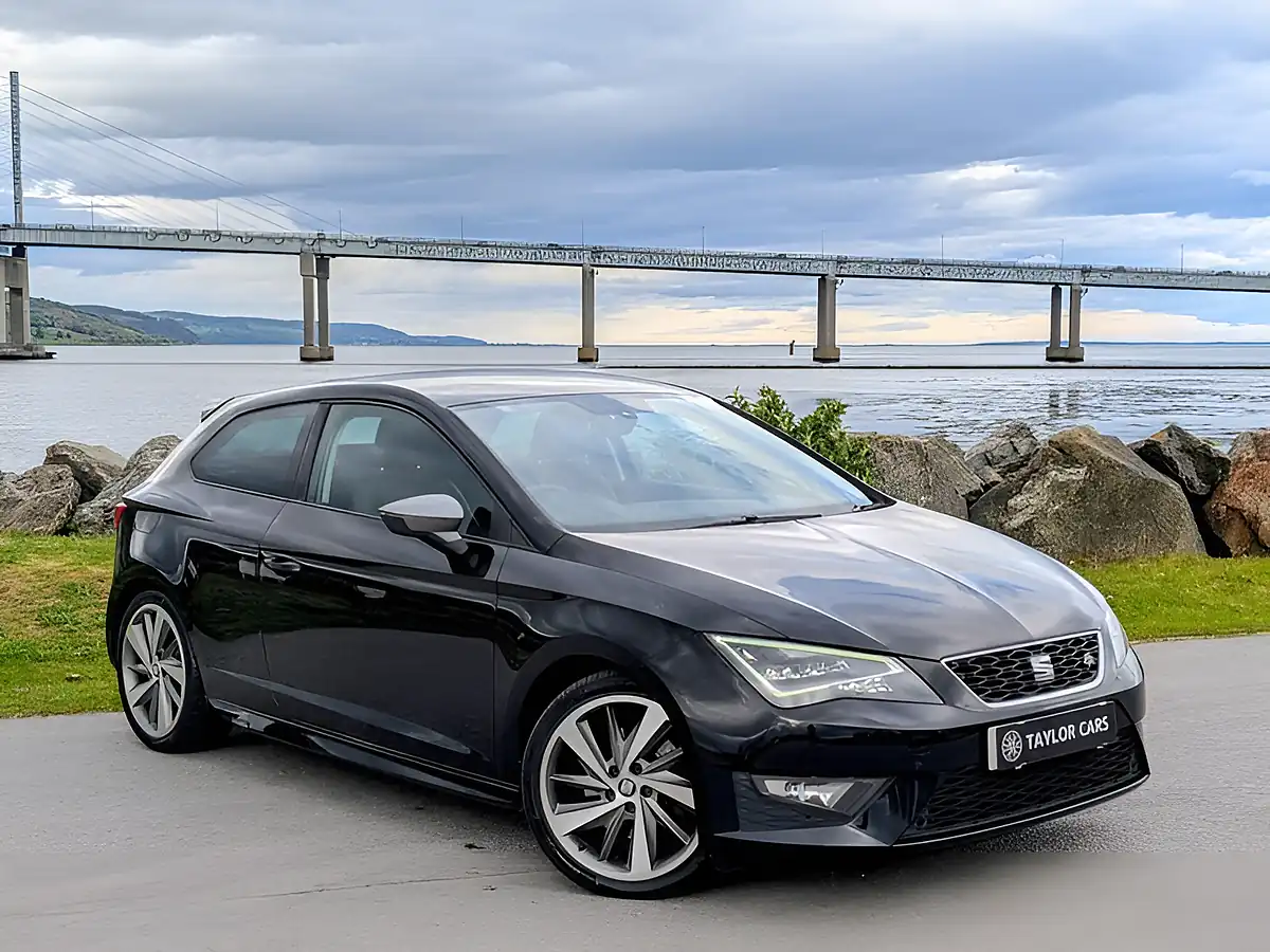 Used 2017 SEAT Leon Fr Titanium Technology Black - Interior and Exterior details 3