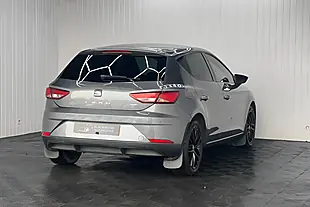 Used 2017 SEAT Leon Se Dynamic Technology Grey - Interior and Exterior details 9