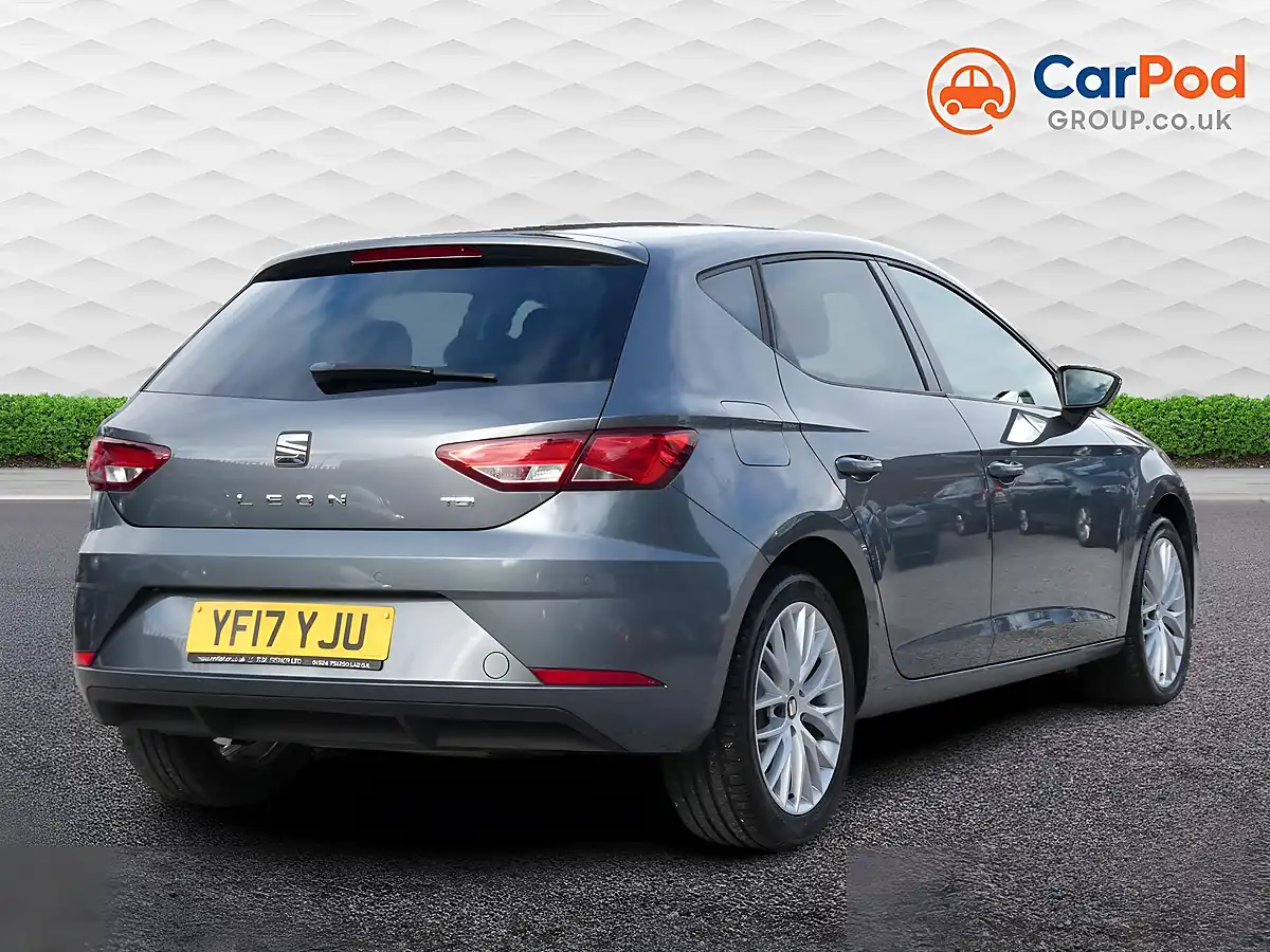 Used 2017 SEAT Leon Se Dynamic Technology Grey - Interior and Exterior details 4