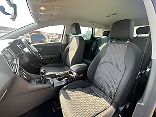 Used 2017 SEAT Leon Se Dynamic Technology Midnight Black - Interior and Exterior details 17