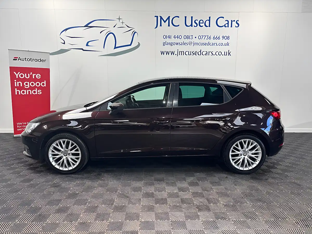 Used 2017 SEAT Leon Se Dynamic Technology Purple - Interior and Exterior details 2
