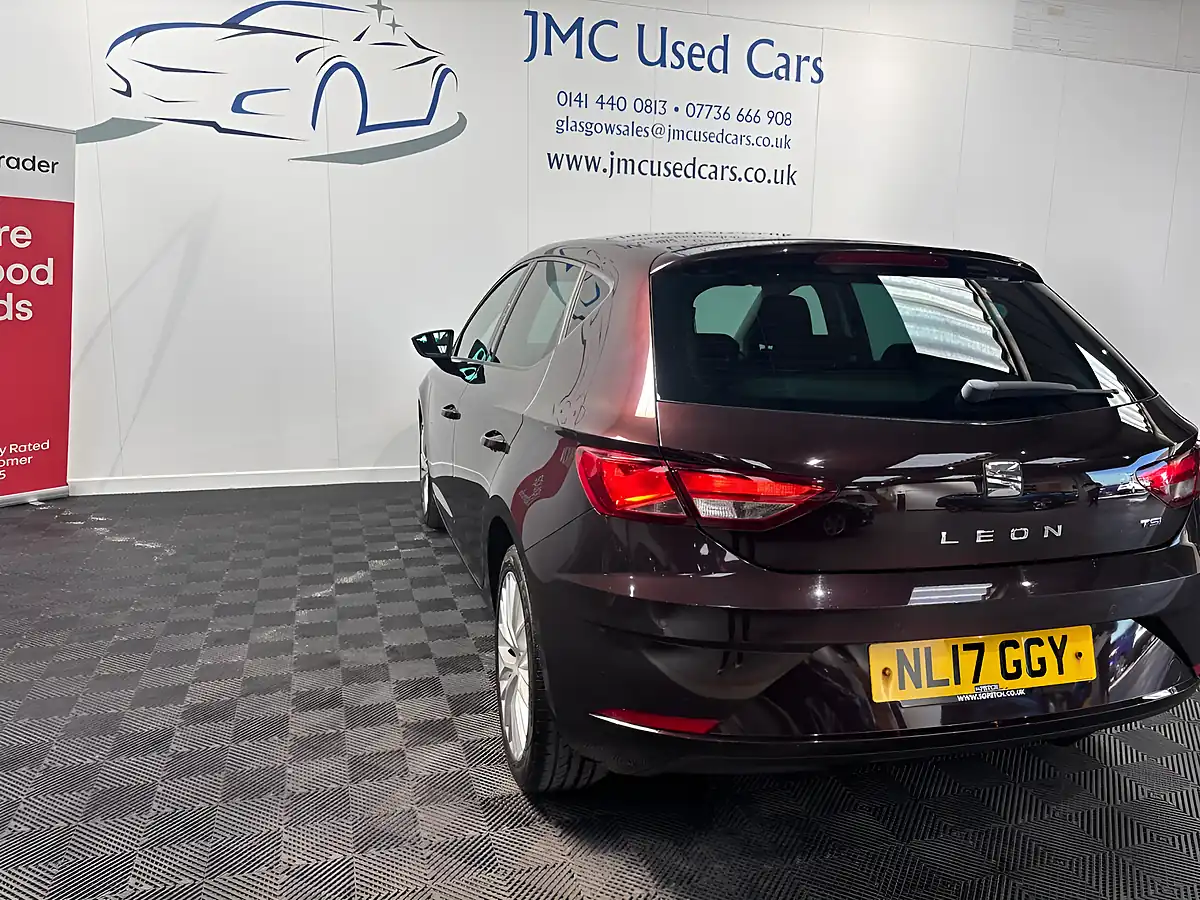 Used 2017 SEAT Leon Se Dynamic Technology Purple - Interior and Exterior details 8