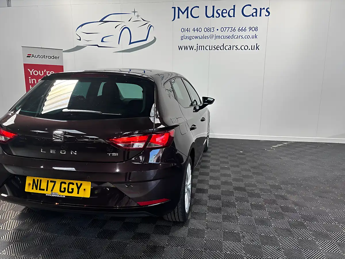 Used 2017 SEAT Leon Se Dynamic Technology Purple - Interior and Exterior details 9