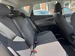 Used 2017 SEAT Leon Se Technology Black - Interior and Exterior details 17