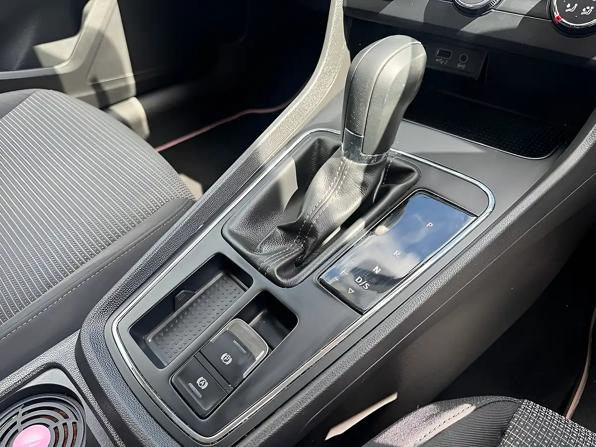 Used 2017 SEAT Leon Se Technology Black - Interior and Exterior details 18