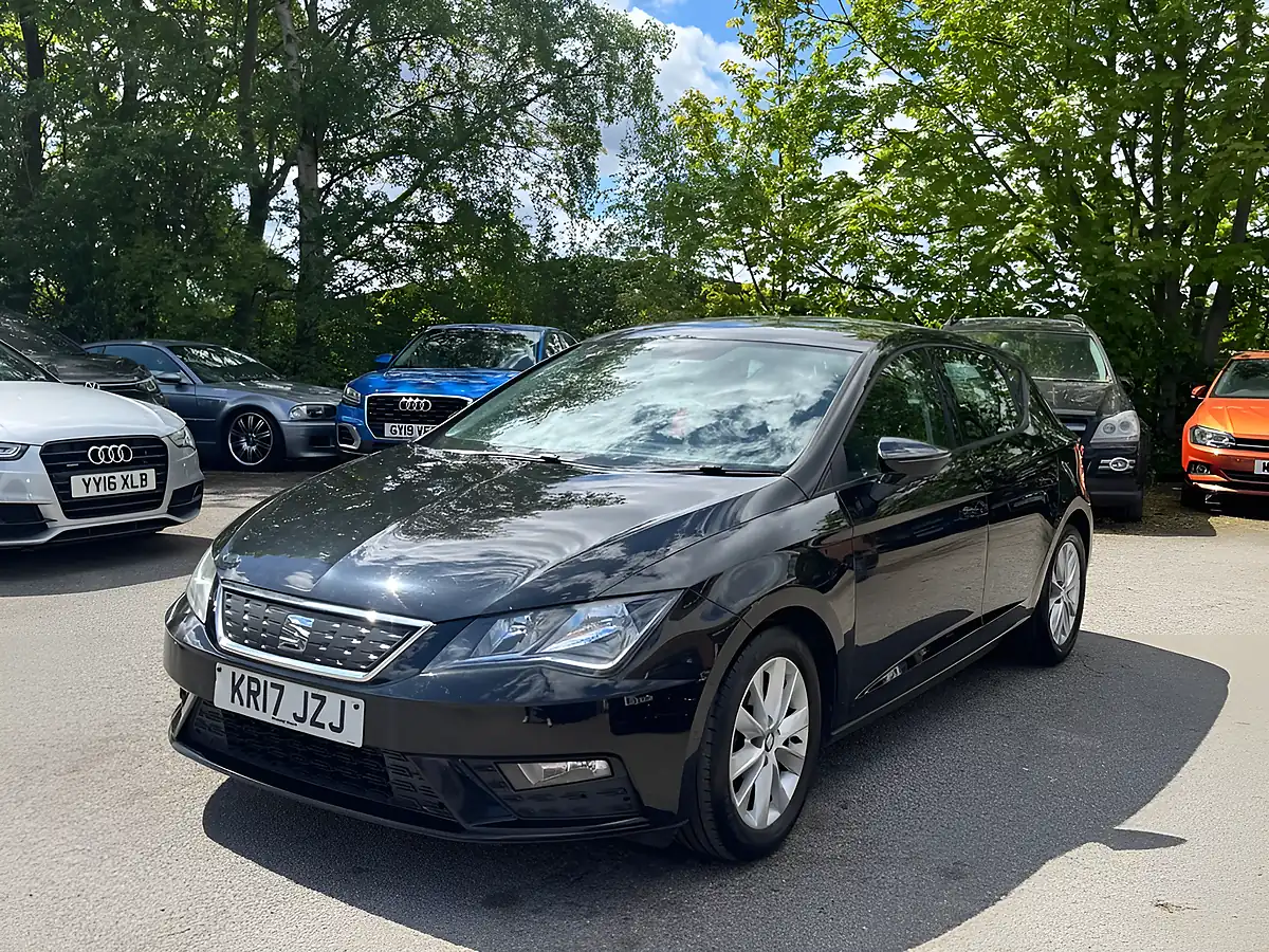 Used 2017 SEAT Leon Se Technology Black - Interior and Exterior details 6