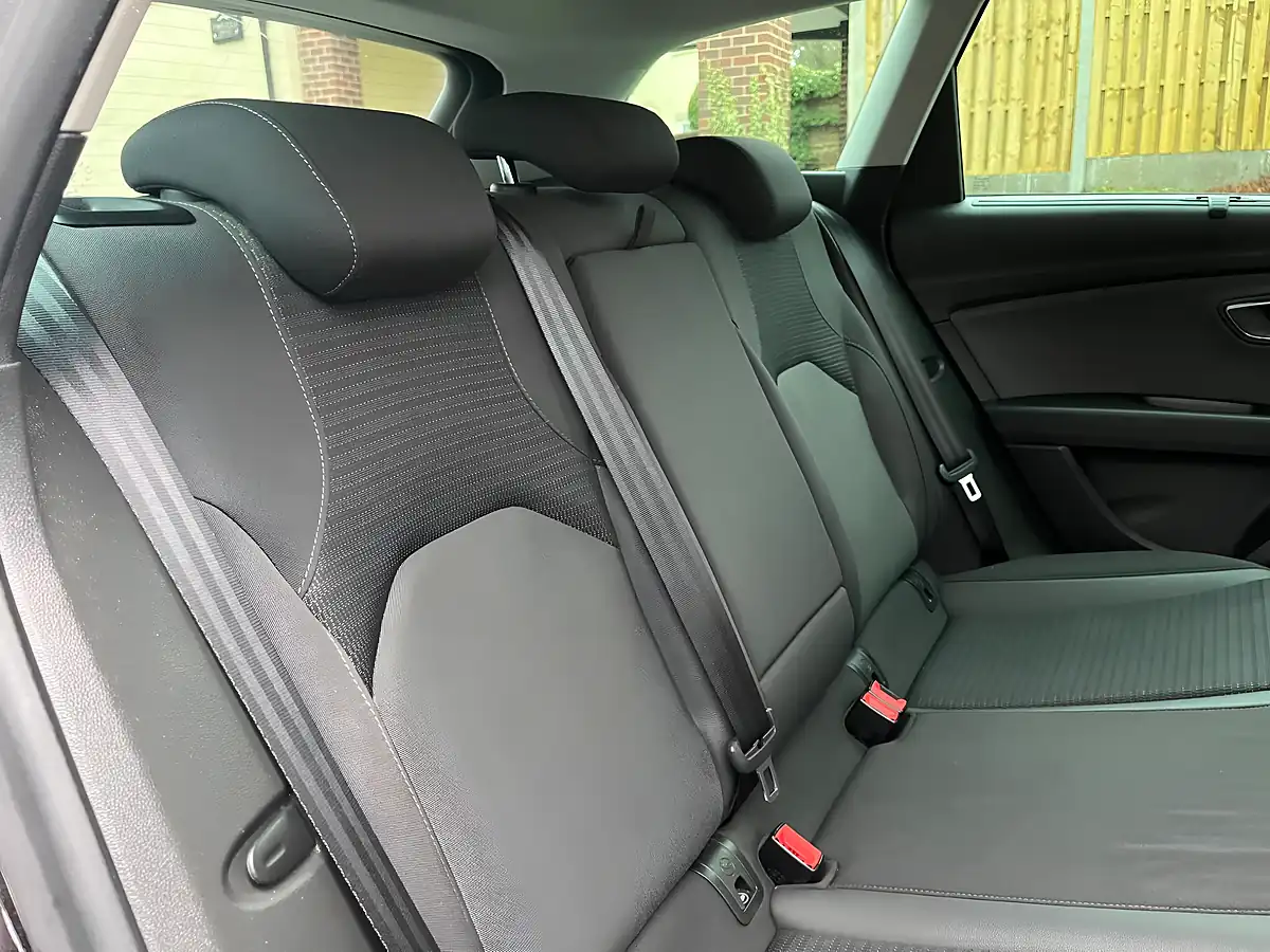 Used 2017 SEAT Leon Xcellence Technology - Interior and Exterior details 14