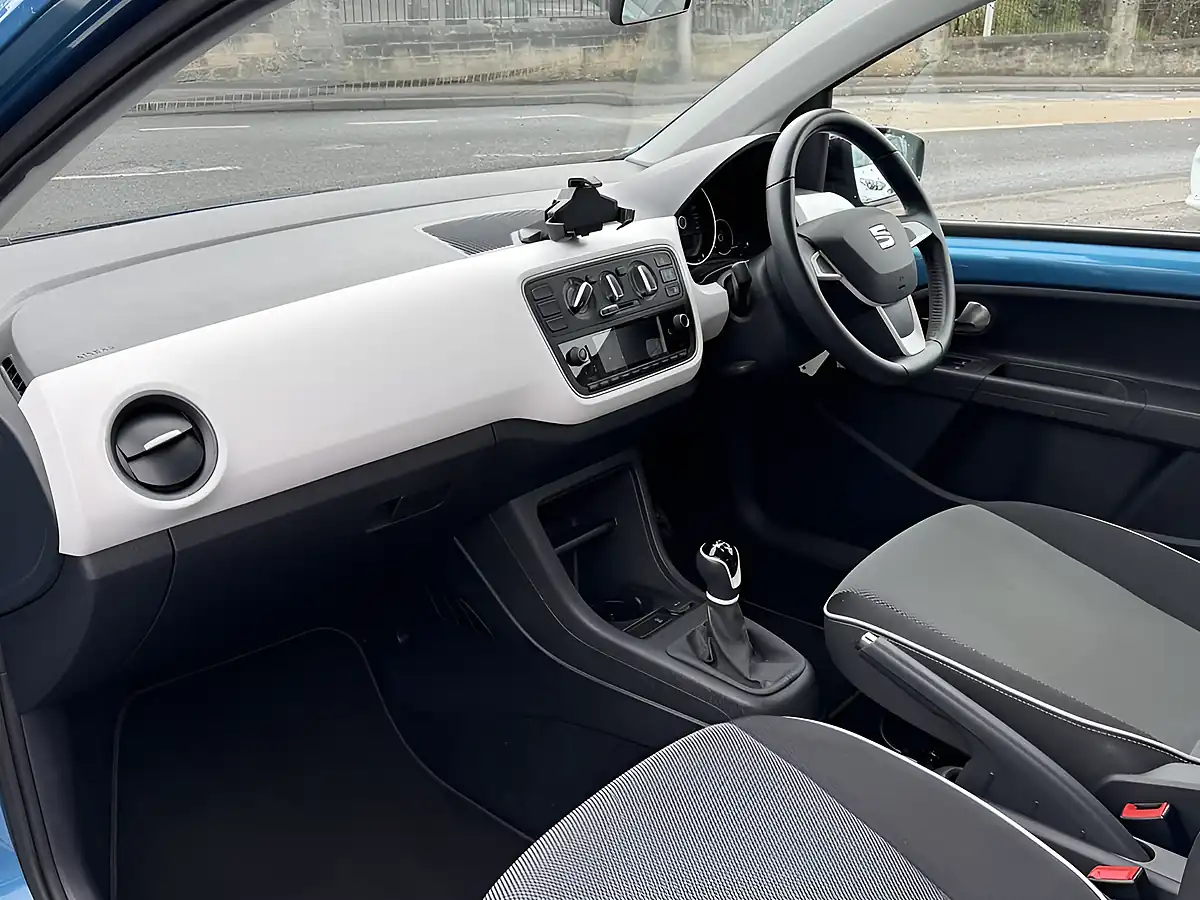 Used 2017 SEAT Mii Design Chester Blue - Interior and Exterior details 13