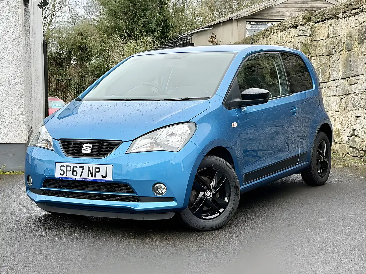 Used 2017 SEAT Mii Design Chester Blue - Interior and Exterior details 4