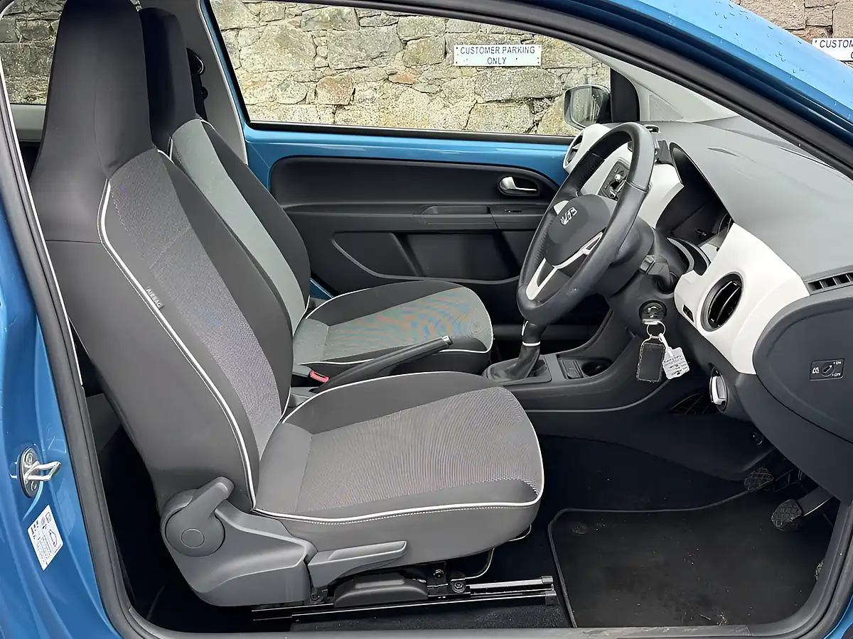 Used 2017 SEAT Mii Design Chester Blue - Interior and Exterior details 5