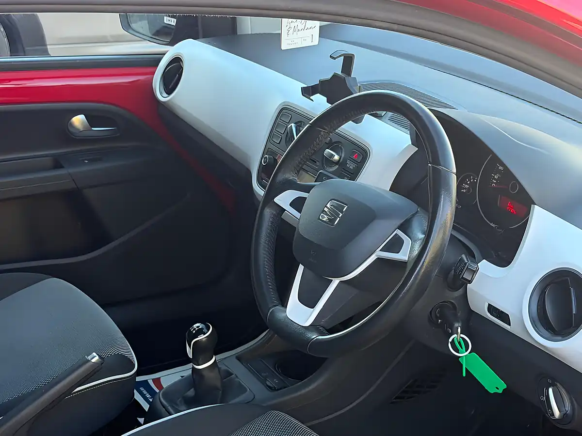 Used 2017 SEAT Mii Design Mii Red - Interior and Exterior details 16