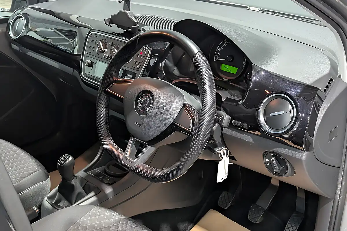 Used 2017 Skoda Citigo Colour Edition Silver - Interior and Exterior details 2