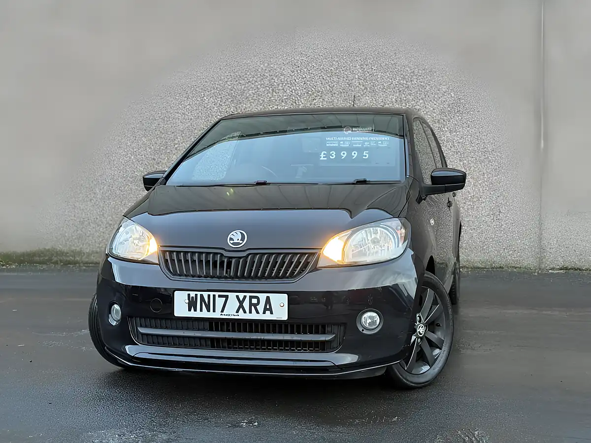 Used 2017 Skoda Citigo Monte Carlo Black - Front View