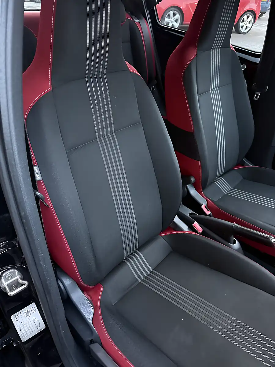 Used 2017 Skoda Citigo Monte Carlo Black - Interior and Exterior details 8