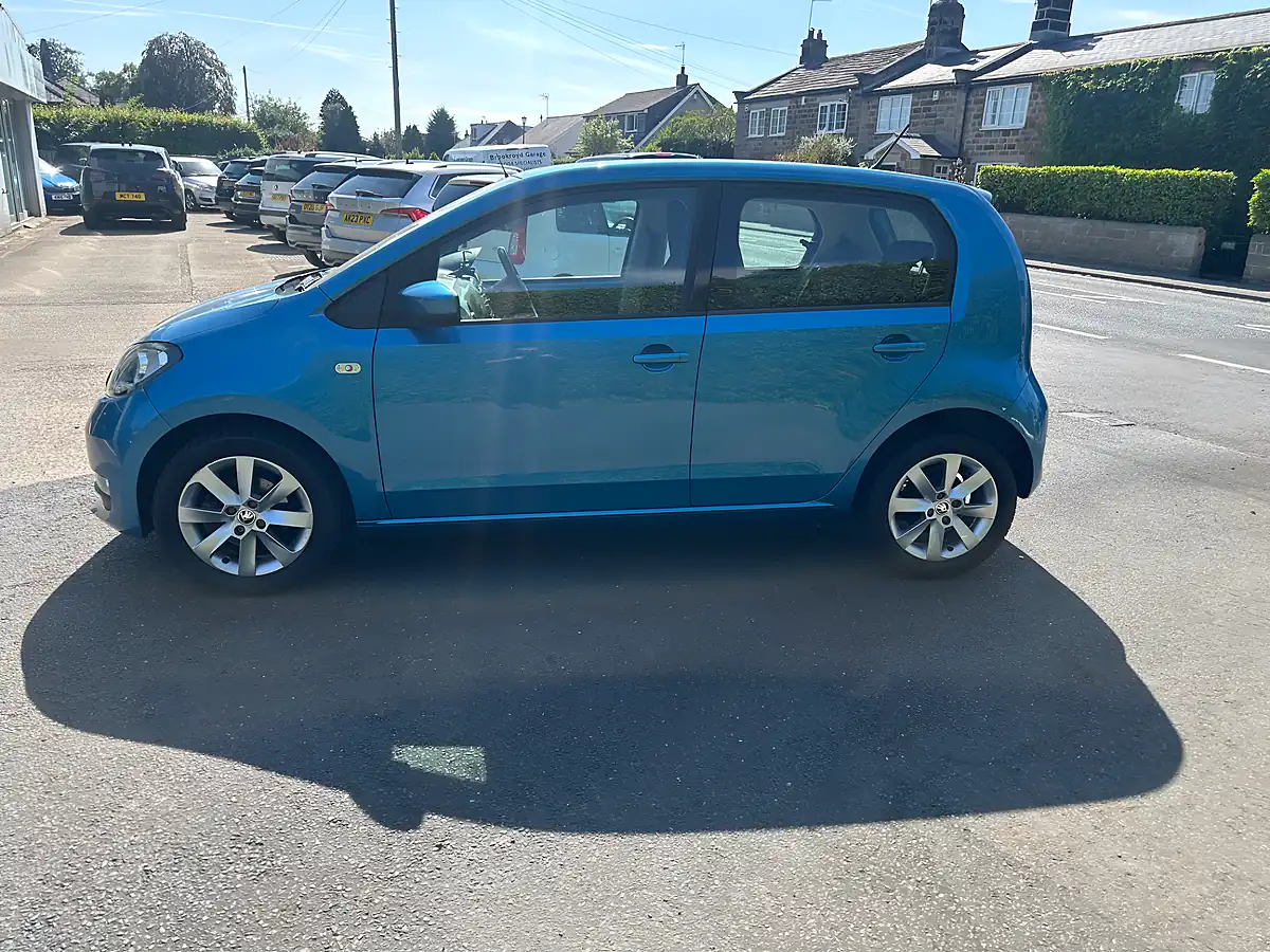 Used 2017 Skoda Citigo Se L Blue - Interior and Exterior details 4