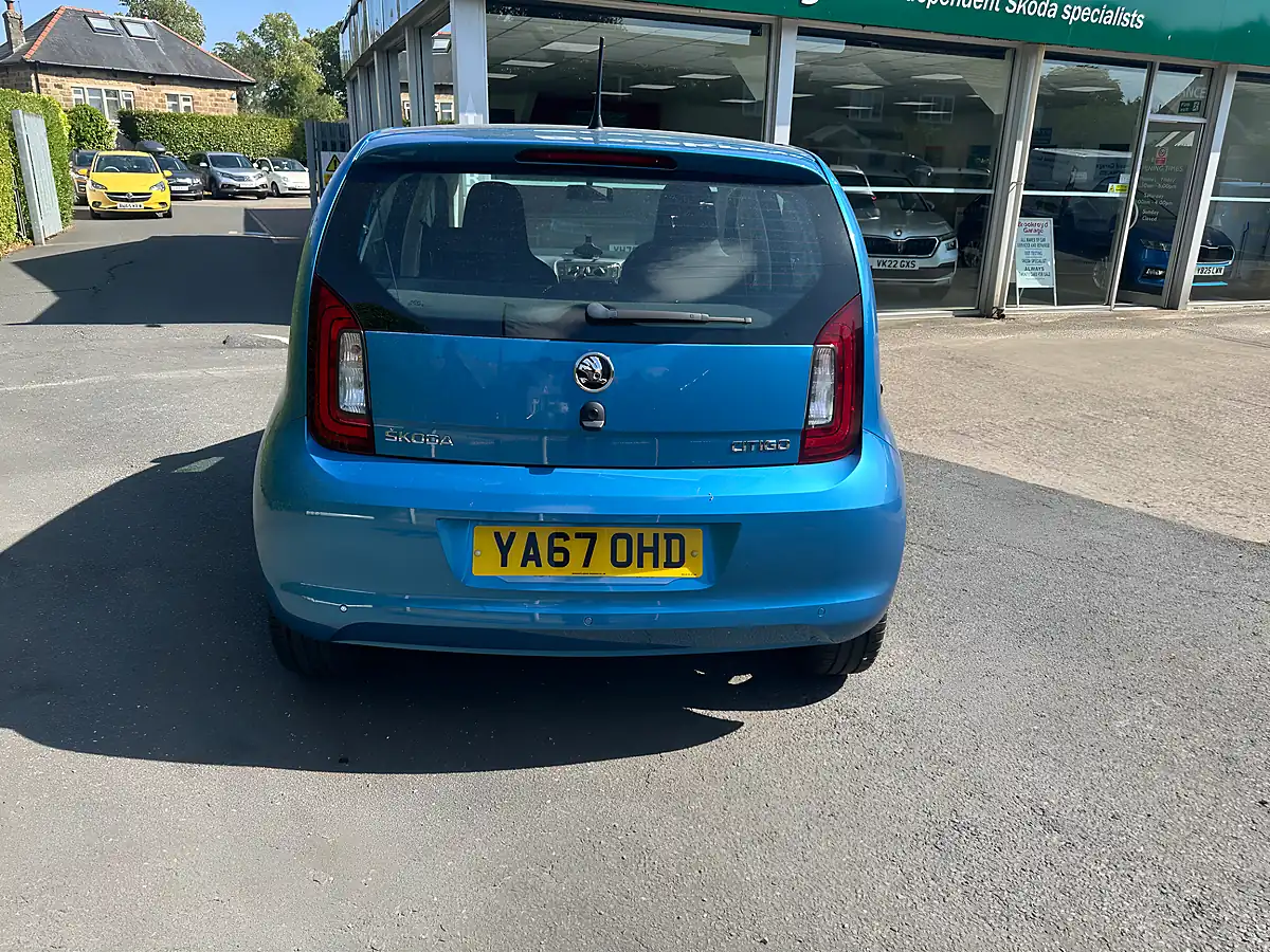 Used 2017 Skoda Citigo Se L Blue - Interior and Exterior details 6