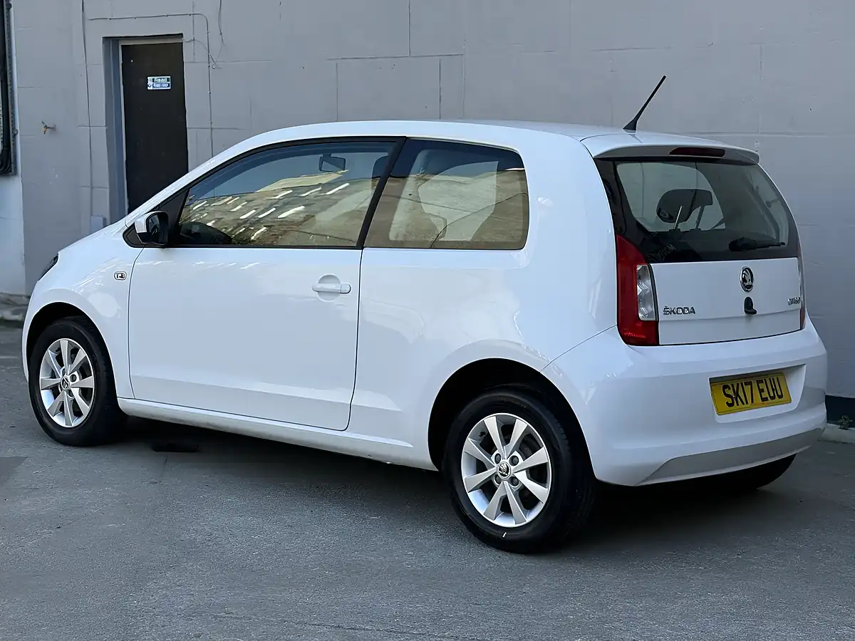 Used 2017 Skoda Citigo Se White - Interior and Exterior details 3