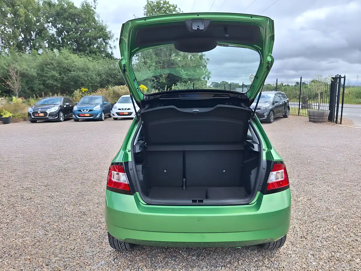 Used 2017 Skoda Fabia Colour Edition Green - Interior and Exterior details 18