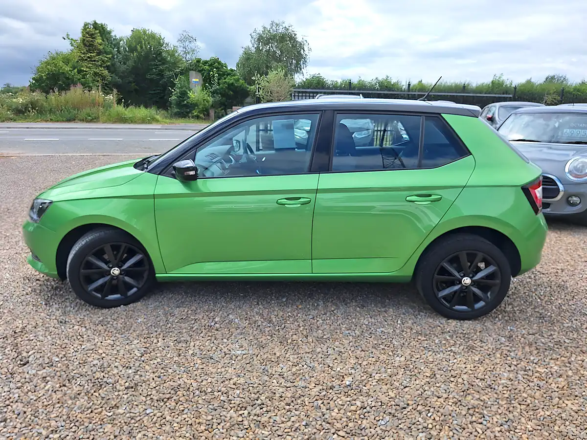 Used 2017 Skoda Fabia Colour Edition Green - Interior and Exterior details 7
