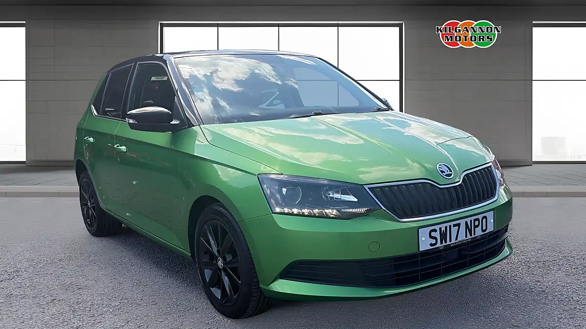 Used 2017 Skoda Fabia Colour Edition Green - Front View