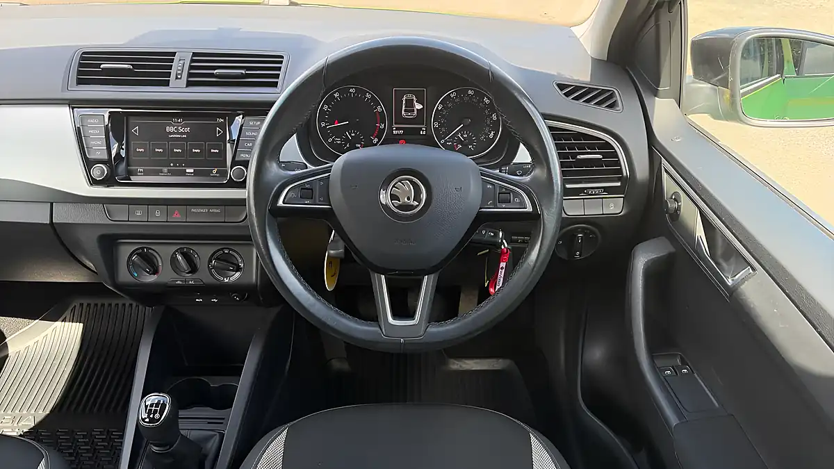 Used 2017 Skoda Fabia Colour Edition Green - Interior and Exterior details 8