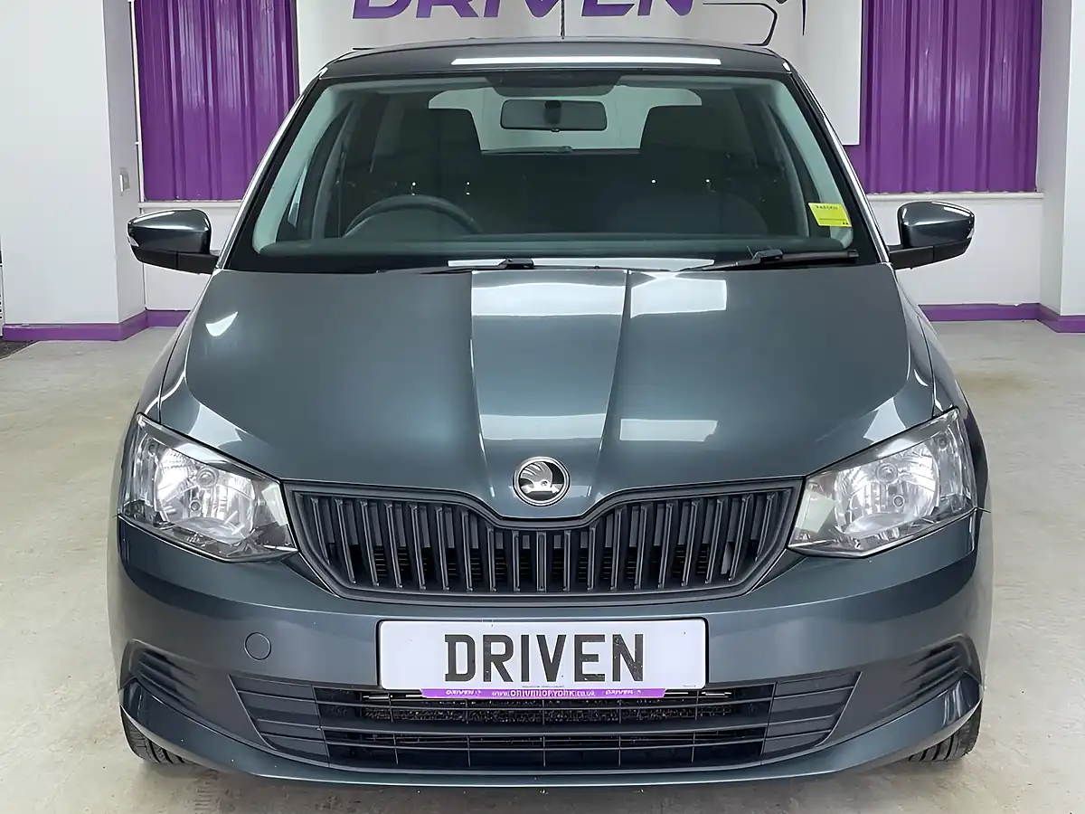 Used 2017 Skoda Fabia Diesel Estate S Quartz Grey - Interior and Exterior details 7