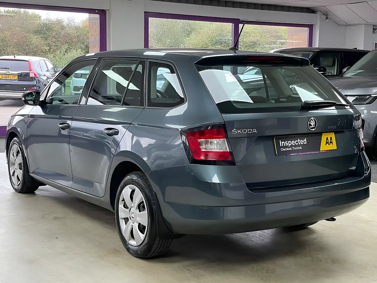 Used 2017 Skoda Fabia Diesel Estate S Quartz Grey - Interior and Exterior details 9