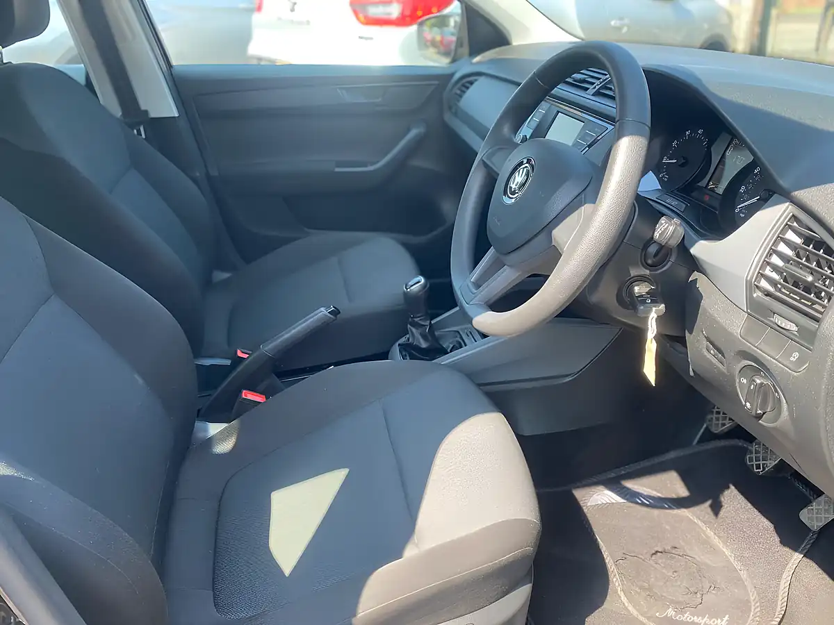 Used 2017 Skoda Fabia S Black - Interior and Exterior details 14
