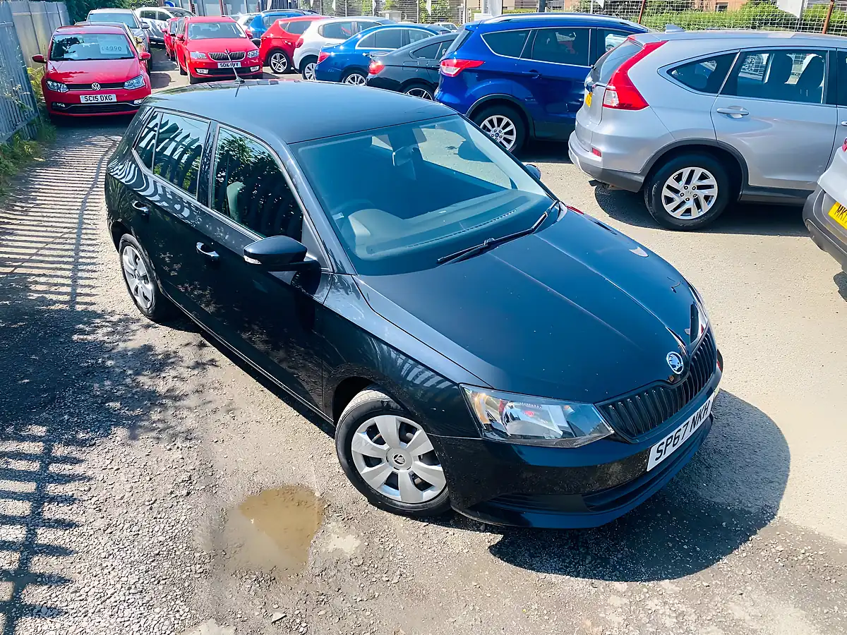 Used 2017 Skoda Fabia S Black - Interior and Exterior details 9