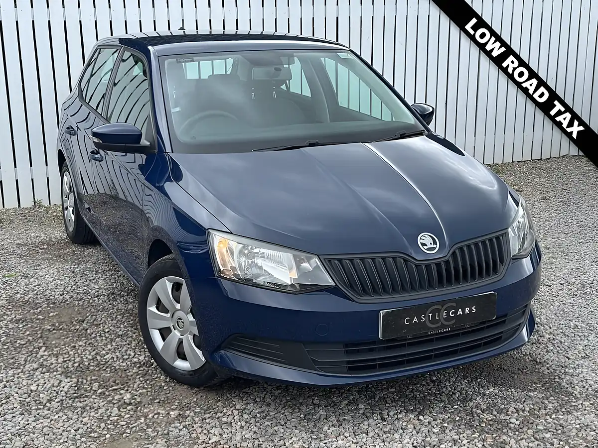 Used 2017 Skoda Fabia S Blue - Front View
