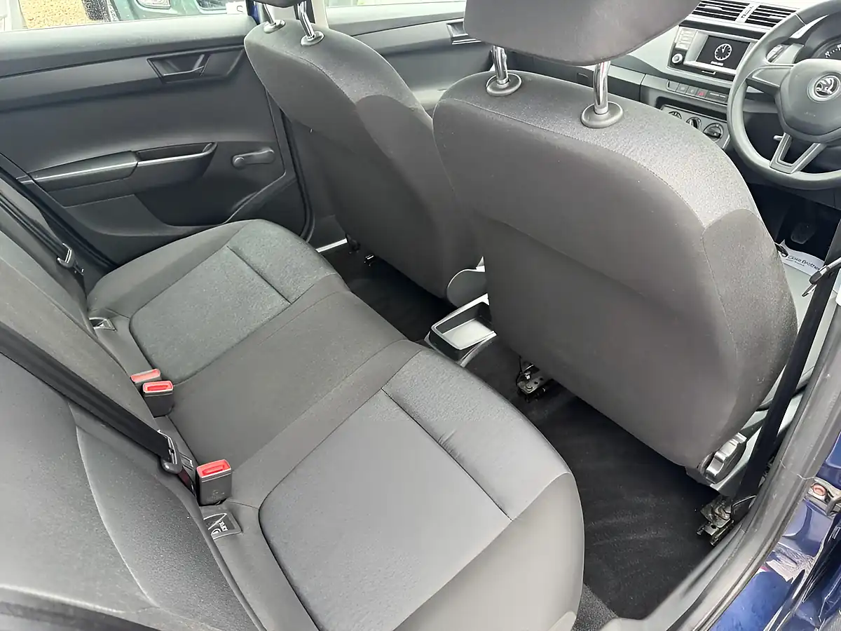 Used 2017 Skoda Fabia S Blue - Interior and Exterior details 13