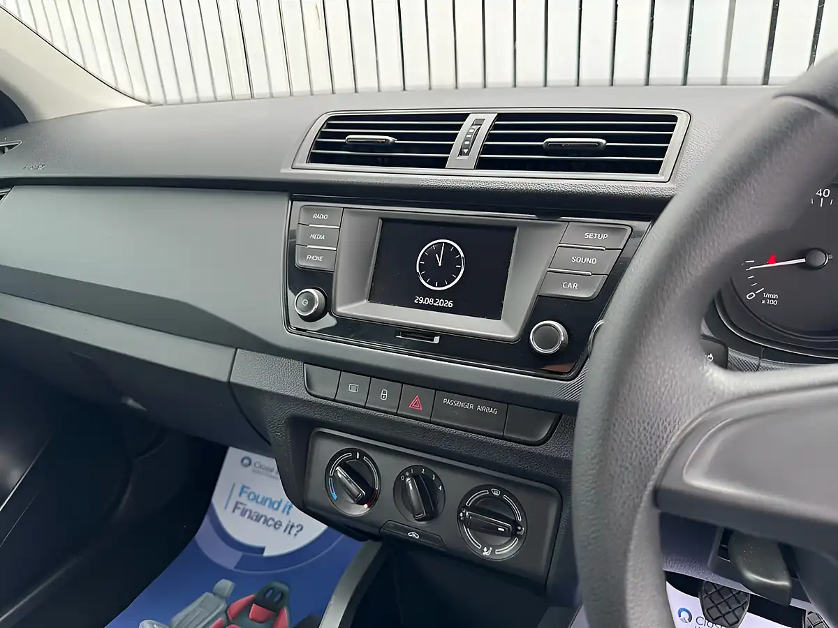 Used 2017 Skoda Fabia S Blue - Interior and Exterior details 16
