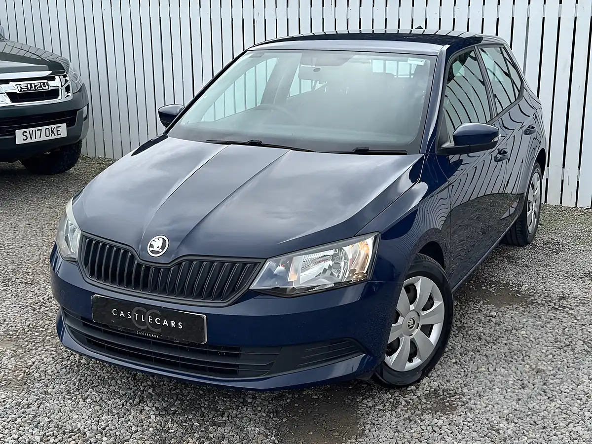 Used 2017 Skoda Fabia S Blue - Interior and Exterior details 3
