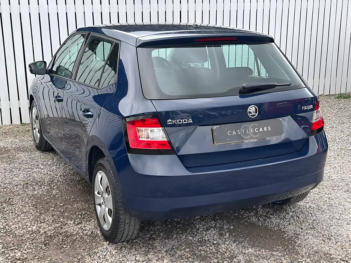 Used 2017 Skoda Fabia S Blue - Interior and Exterior details 4