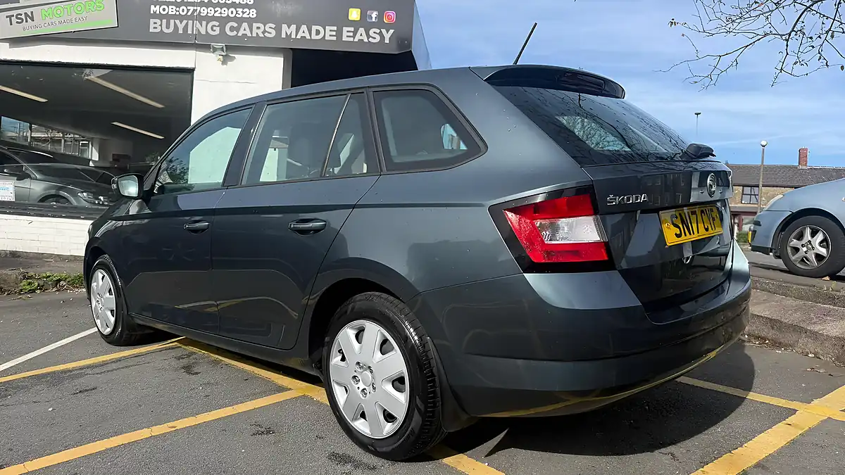 Used 2017 Skoda Fabia S Grey - Interior and Exterior details 12