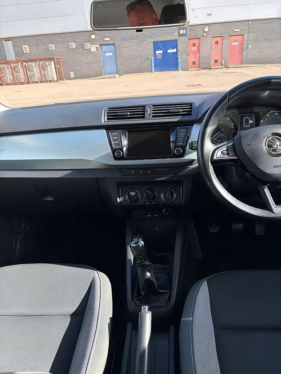 Used 2017 Skoda Fabia Se Blue - Interior and Exterior details 11