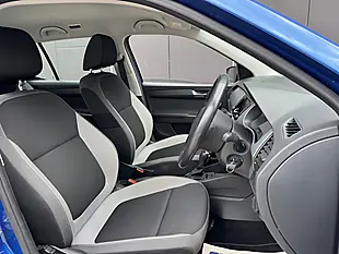 Used 2017 Skoda Fabia Se Blue - Interior and Exterior details 10