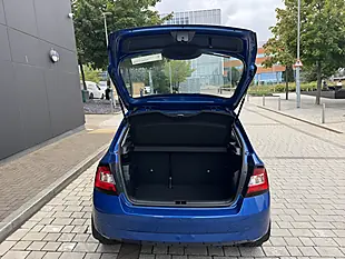 Used 2017 Skoda Fabia Se Blue - Interior and Exterior details 20