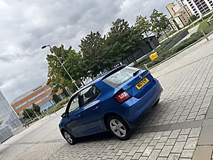 Used 2017 Skoda Fabia Se Blue - Interior and Exterior details 4